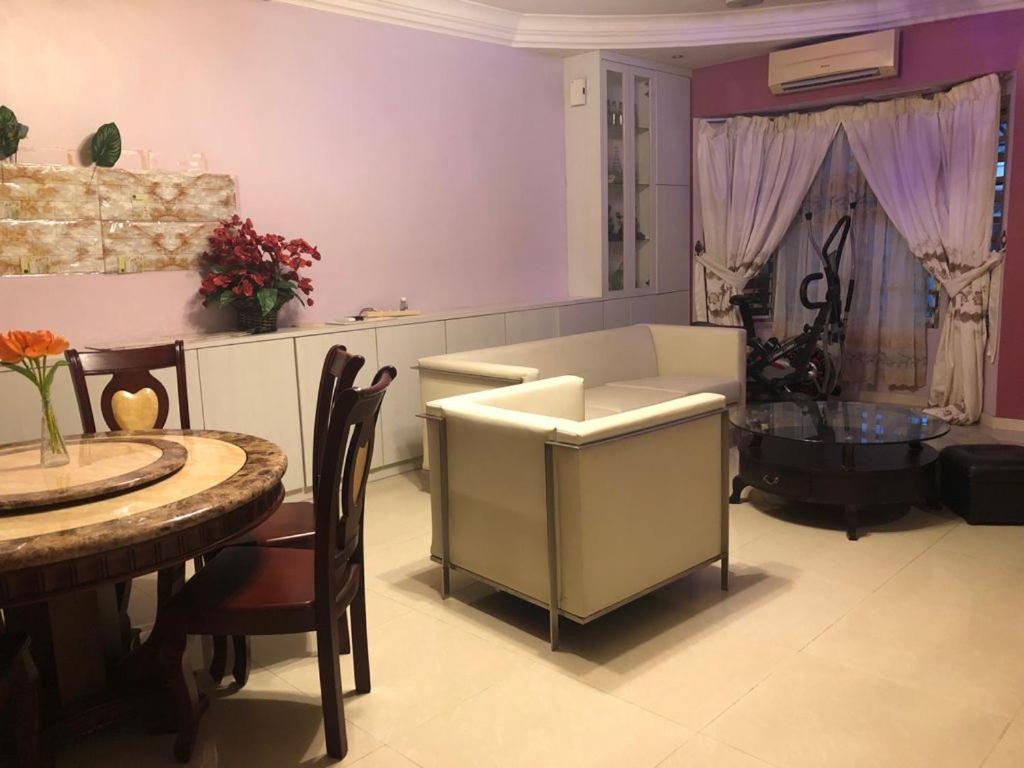 Bukit Indah Homestay بينتونغ المظهر الخارجي الصورة